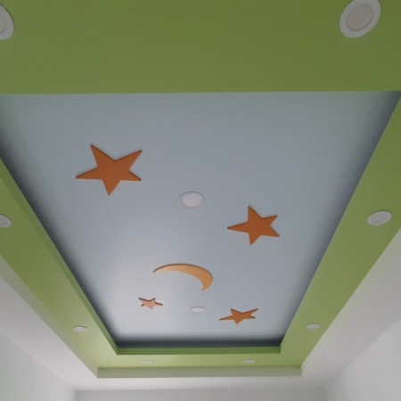 Trần Thạch cao Ngôi Sao