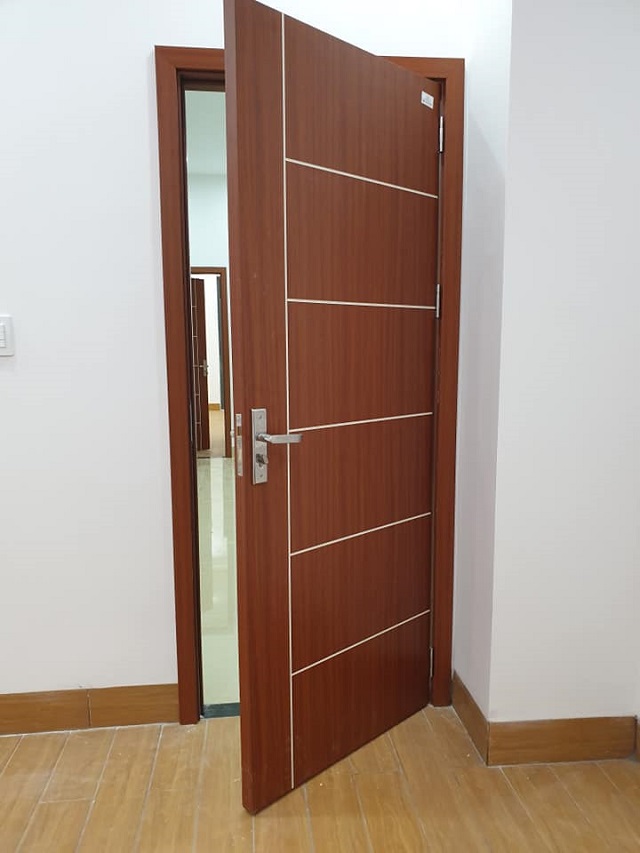 Thi công lắp đặt cửa nhựa composite Bến Tre